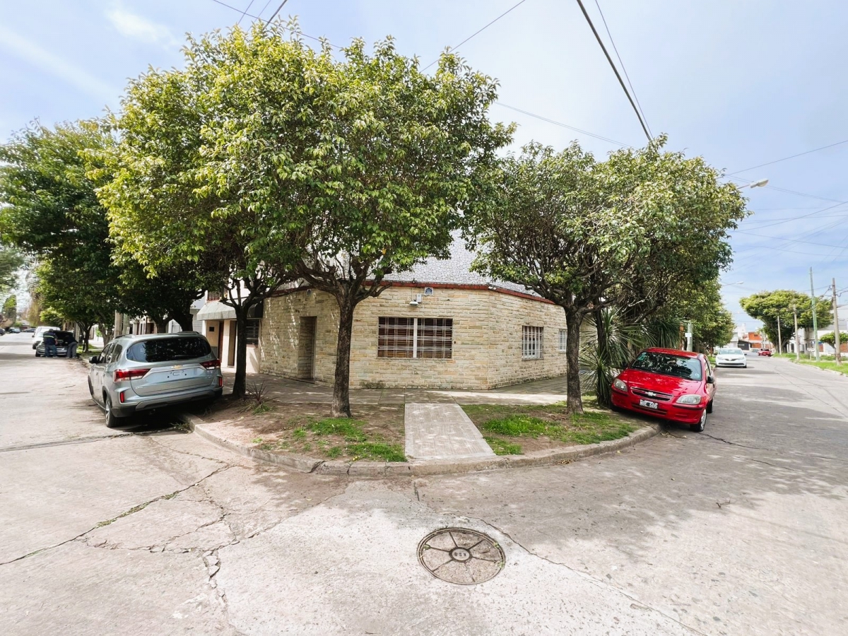 PH en Venta Ramos Mejia / La Matanza (A004 4675) — foto 3