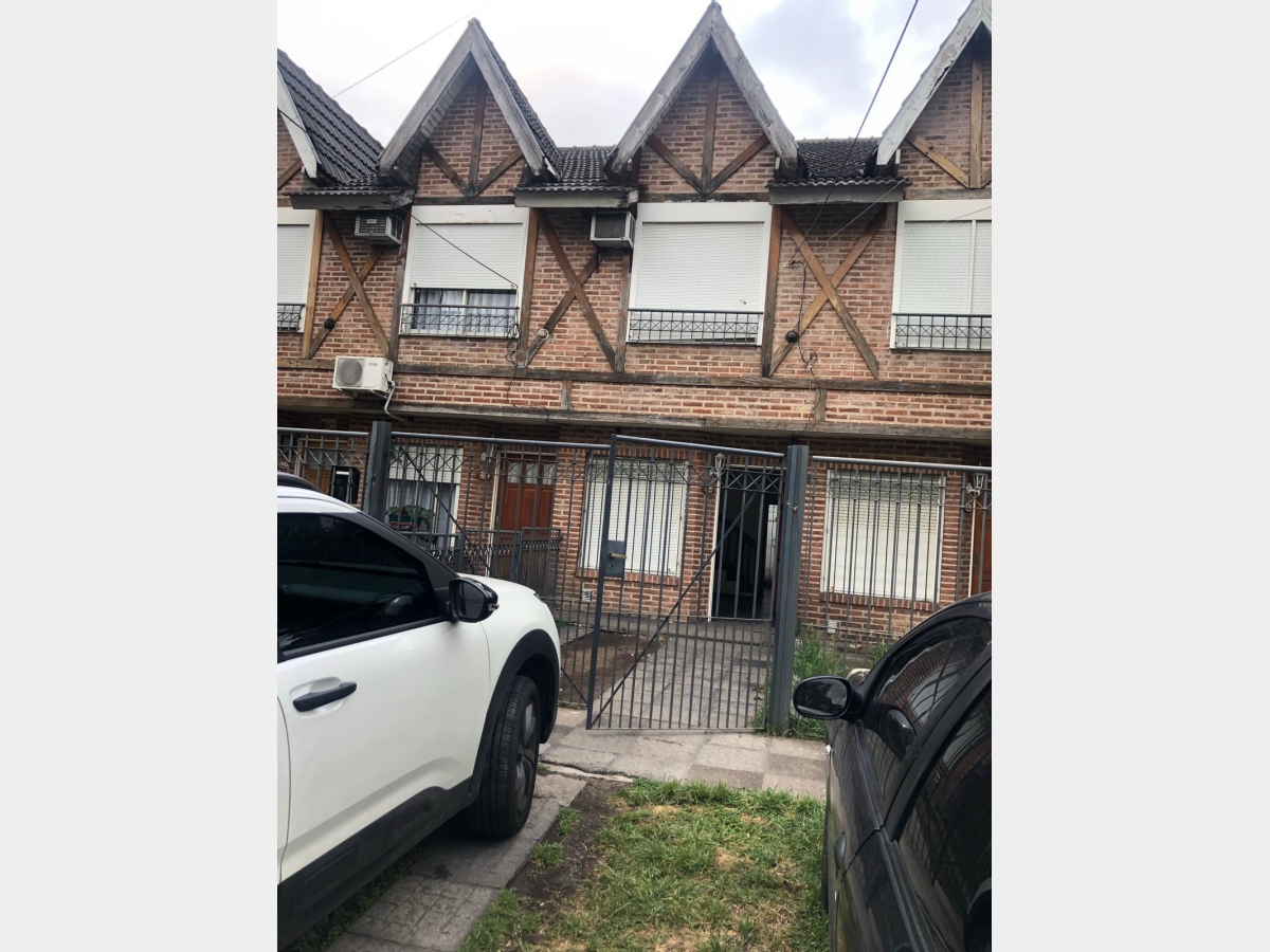 Triplex en Alquiler Ramos Mejia / La Matanza (A108 5885) - 22