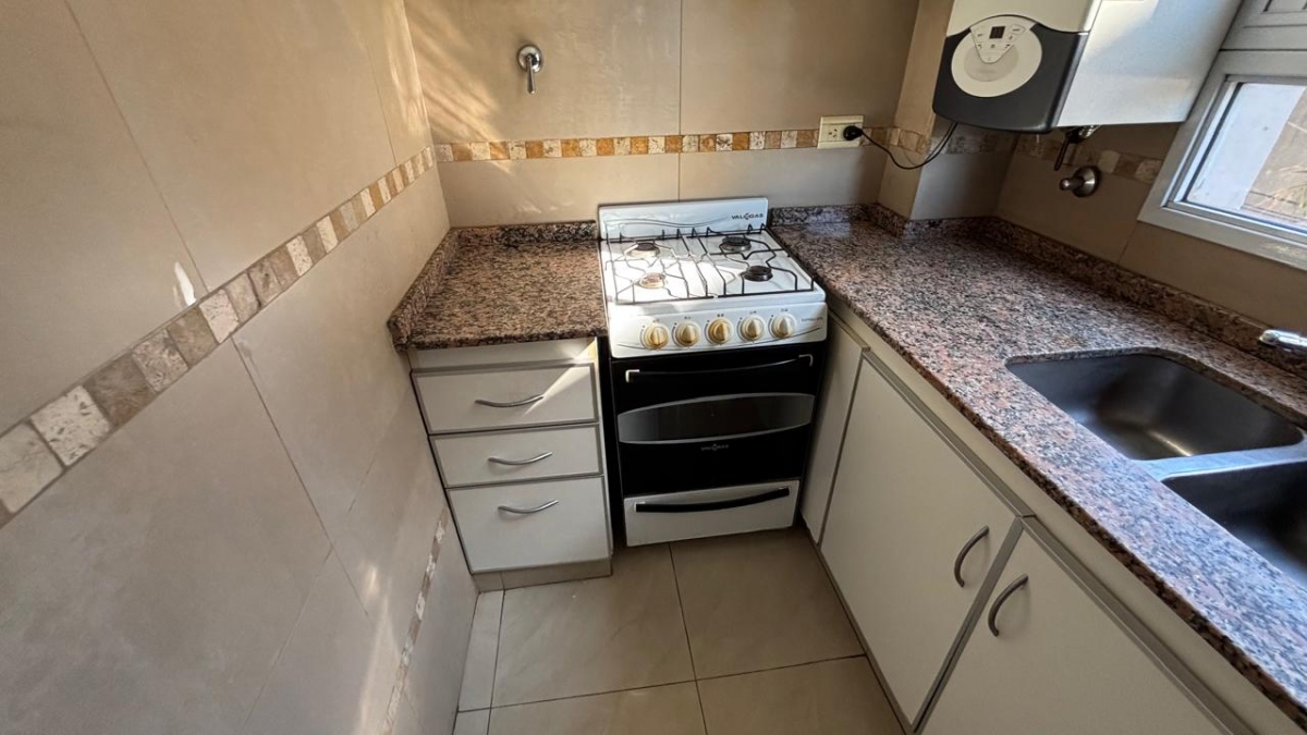 Departamento en Venta Haedo / Moron (A108 7745) — foto 11
