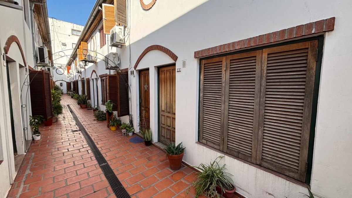 Duplex en Venta Ramos Mejia / La Matanza (A108 7864)