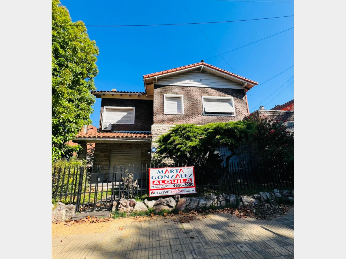 Casa en Alquiler Ramos Mejia / La Matanza (A108 8191)
