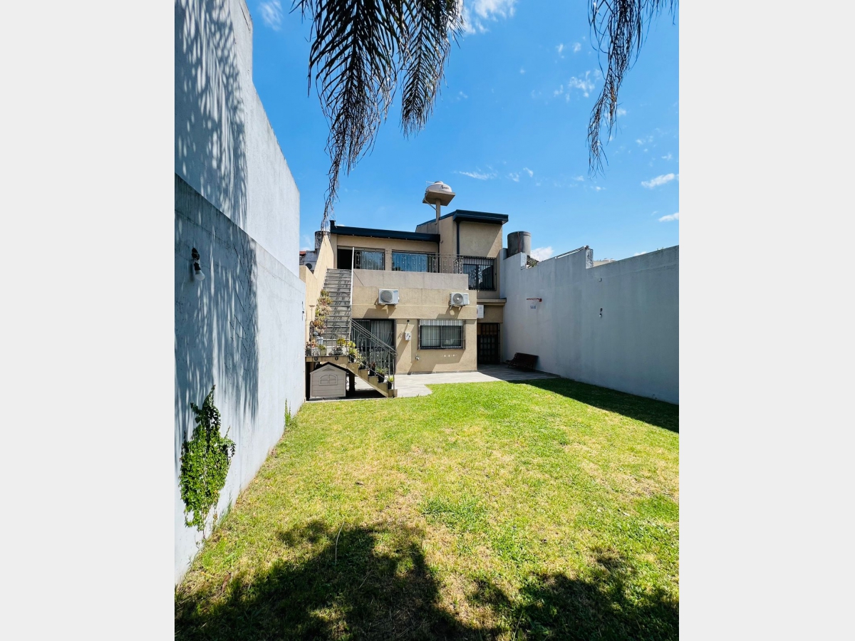 Chalet en Venta Ramos Mejia / La Matanza (A108 8195) - 8