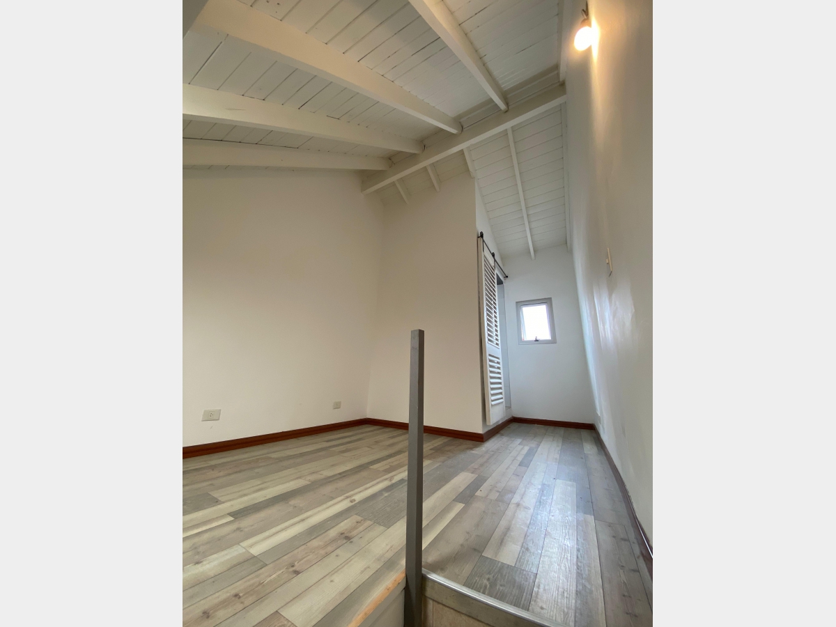 Duplex en Venta Ramos Mejia / La Matanza (A108 8219)