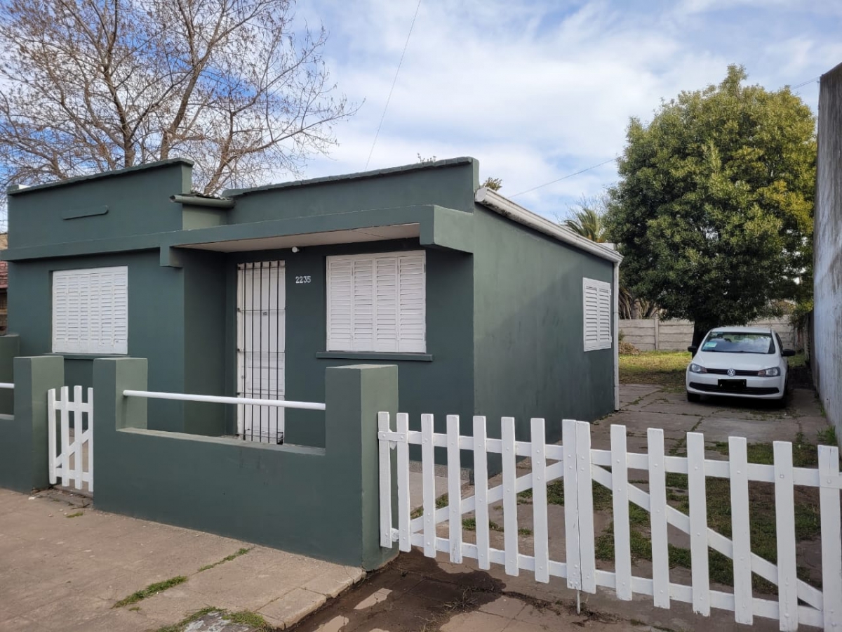 Casa en Venta Necochea / Necochea (A108 8243)