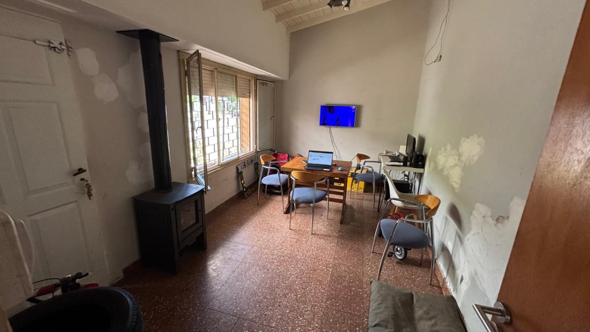 Casa en Venta Haedo / Moron (A108 8257) — foto 3