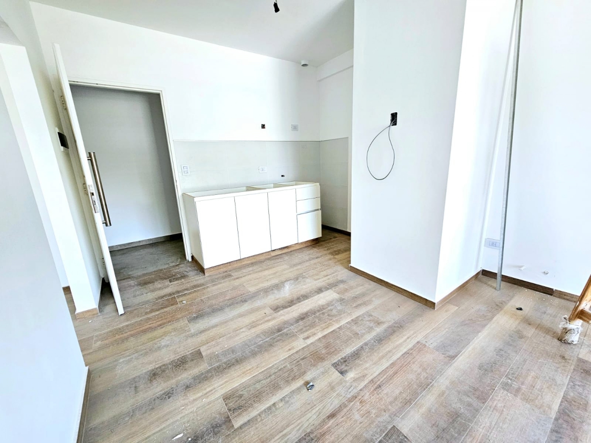Departamento en Venta Haedo / Moron (A141 4273) - 2