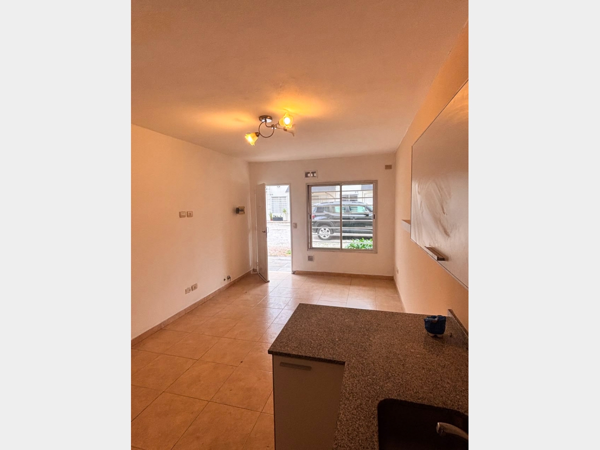 Duplex en Venta Villa Luzuriaga / La Matanza (A141 4282) - 3