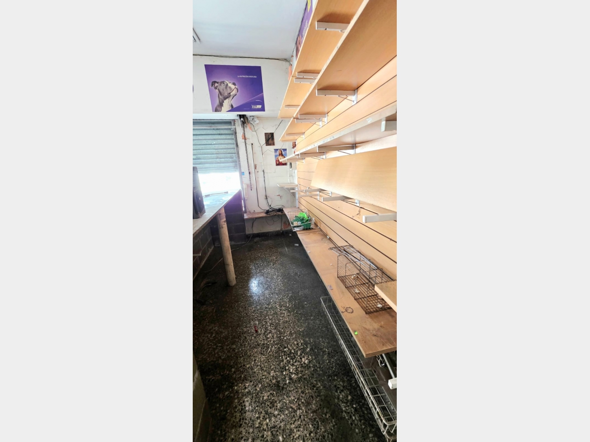 Local a la calle en Alquiler Ramos Mejia / La Matanza (A141 4295) - 12