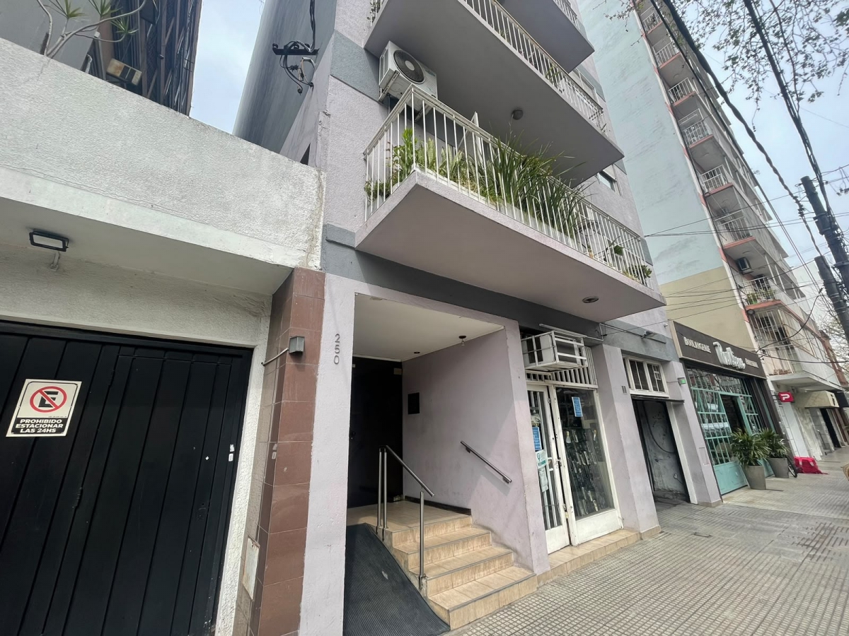 Departamento en Alquiler Ramos Mejia / La Matanza (A141 4310) - 1