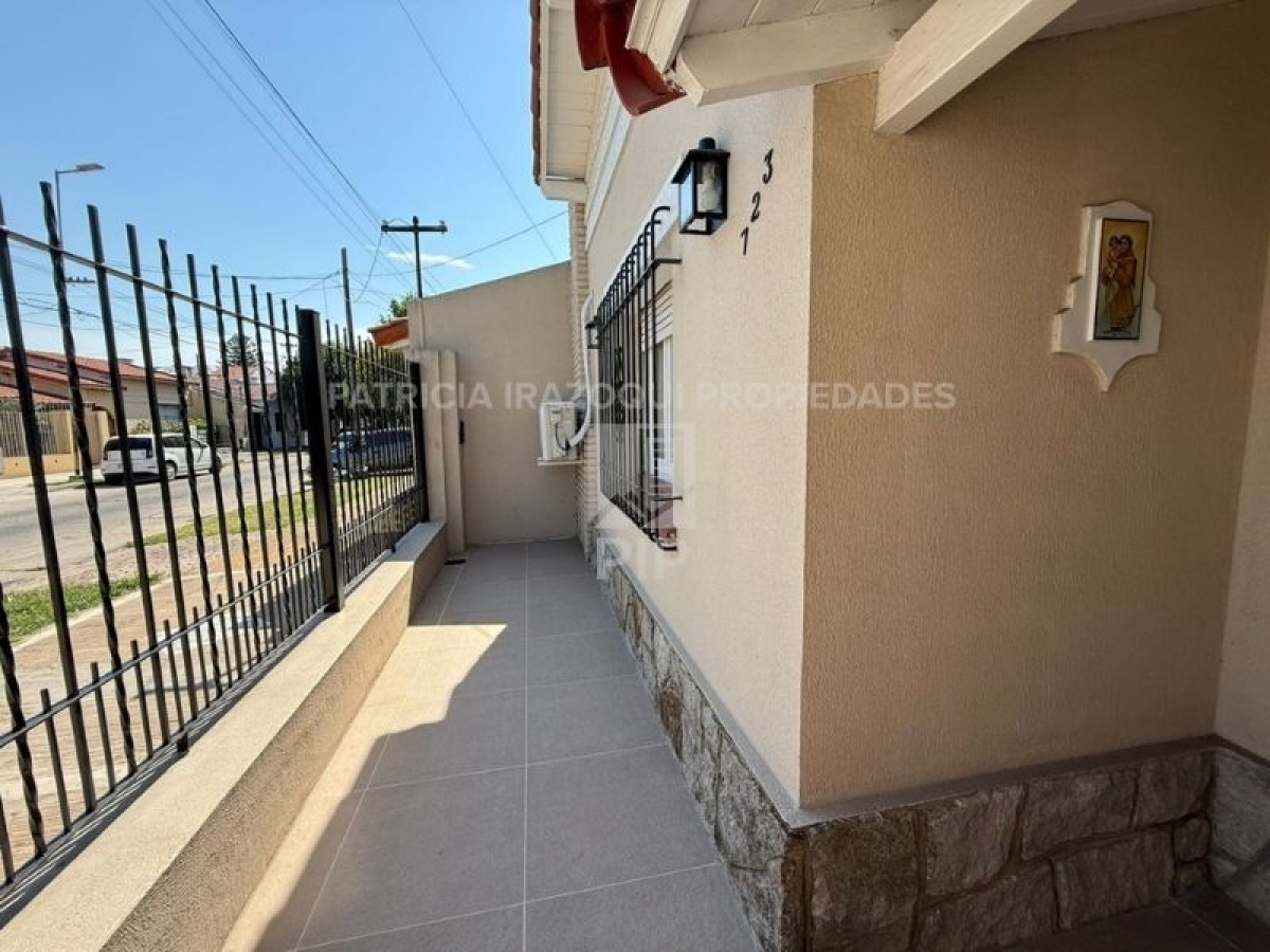 Casa en Venta Haedo / Moron (B110 1295) — foto 2
