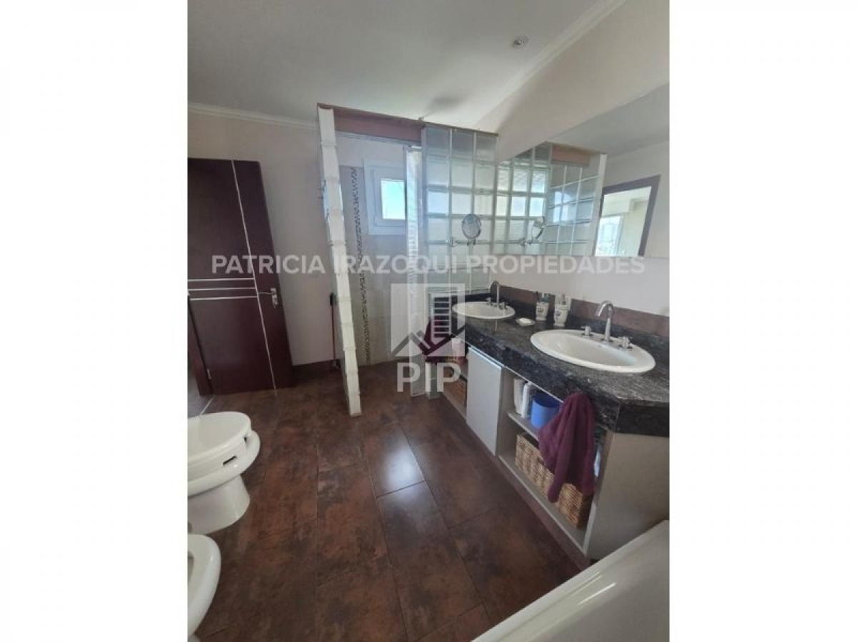Casa en Venta El Calafate / Lago Argentino (B110 1354) - 10