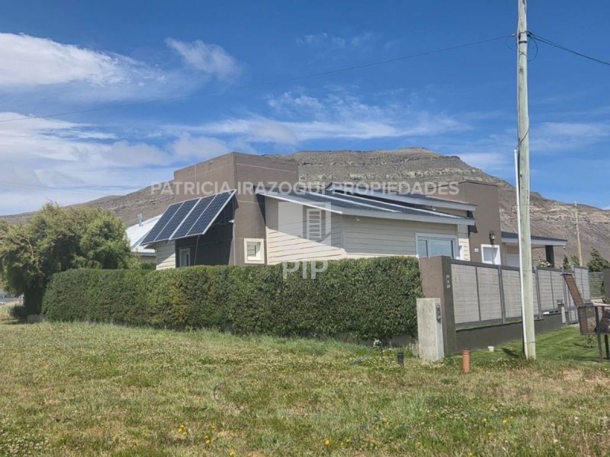 Casa en Venta El Calafate / Lago Argentino (B110 1354) - 2
