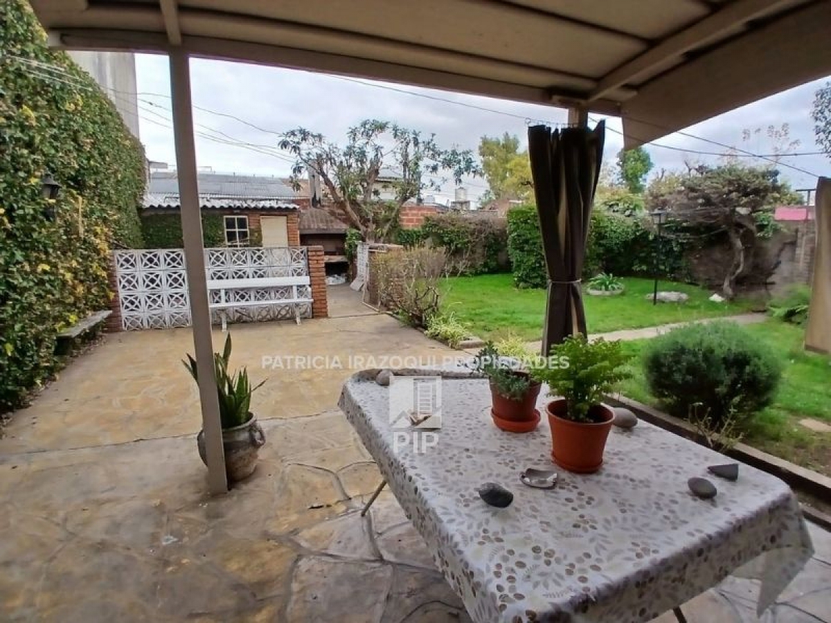 Casa en Venta El Palomar / Moron (B110 1375) - 12