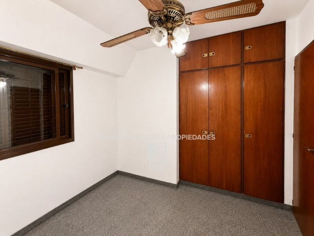 Casa en Venta Haedo / Moron (B110 1382) - 15