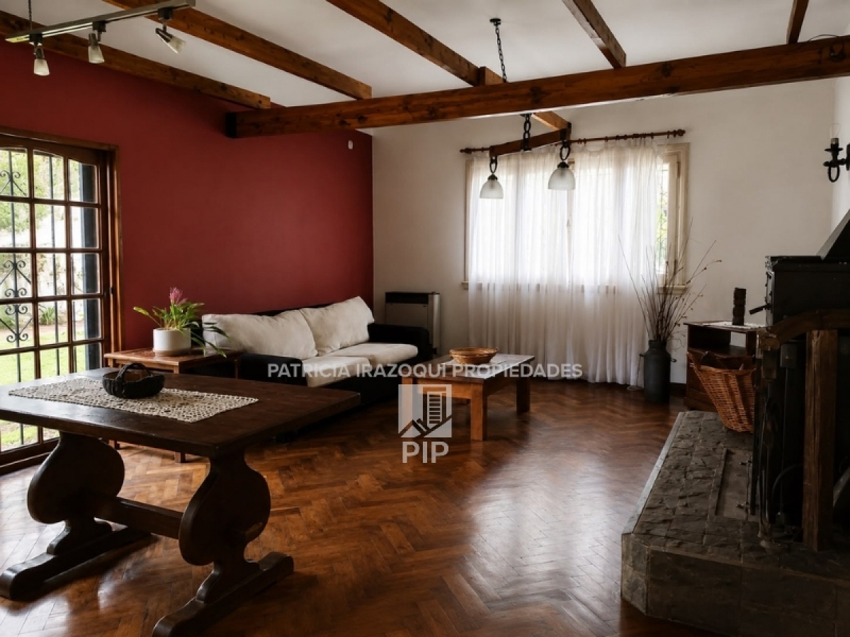 Casa en Venta Haedo / Moron (B110 1396) - 1