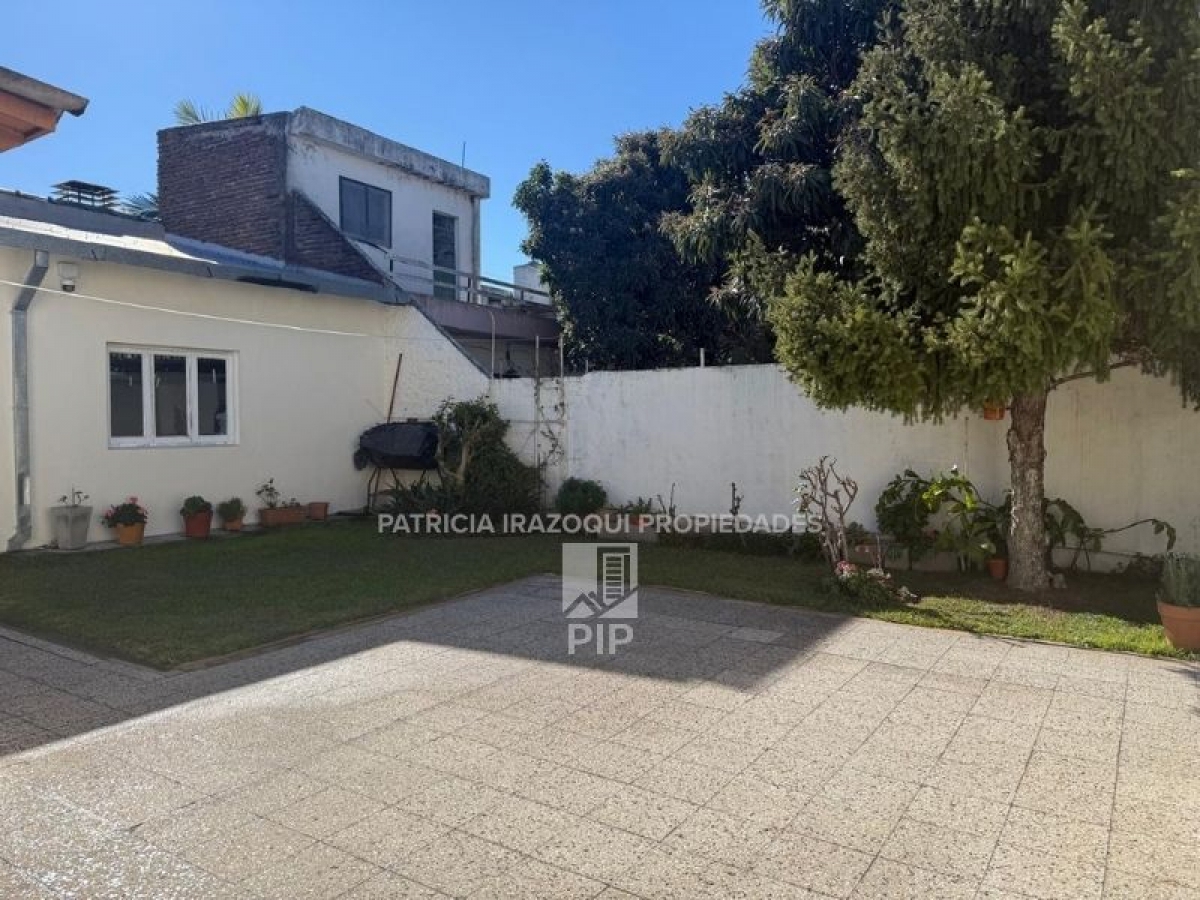 Casa en Venta Haedo / Moron (B110 1398) - 16