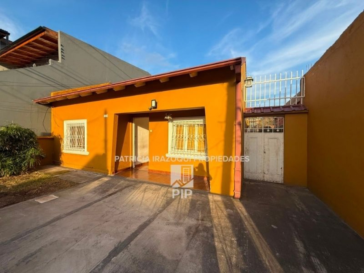 Casa en Venta El Palomar / Moron (B110 1410) - 2