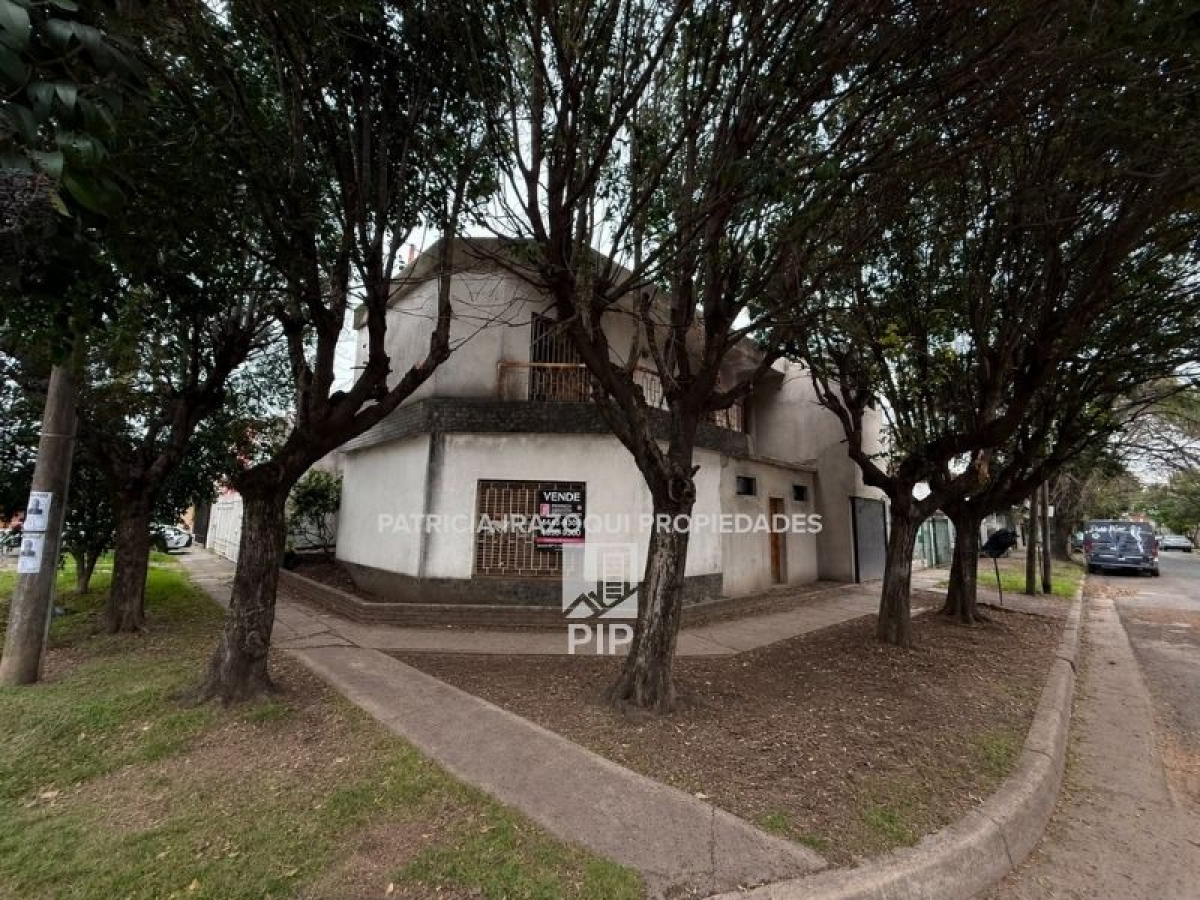 Casa en Venta Haedo / Moron (B110 1411) - 1