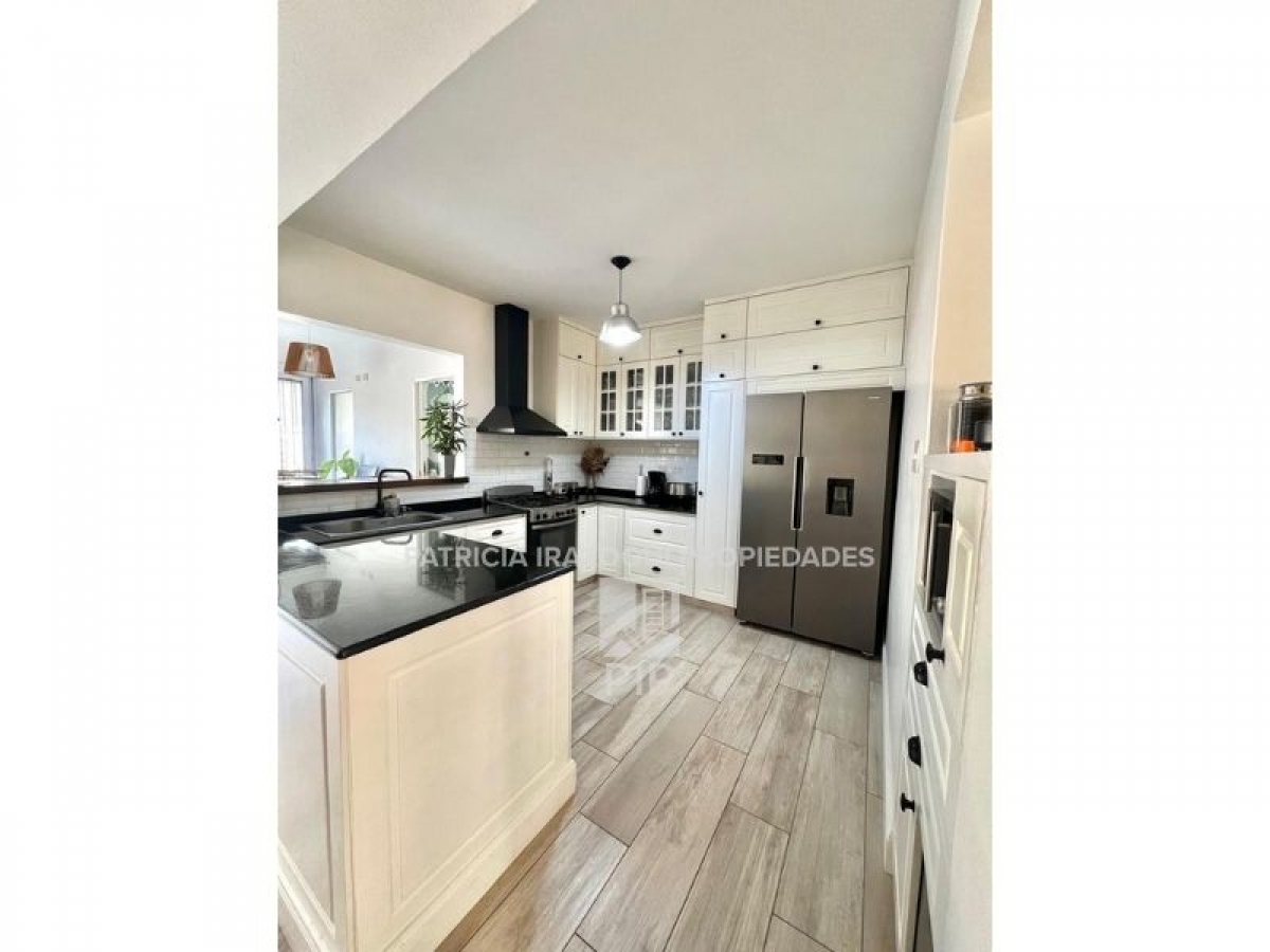 Casa en Venta Hurlingham / Hurlingham (B110 1412) - 4
