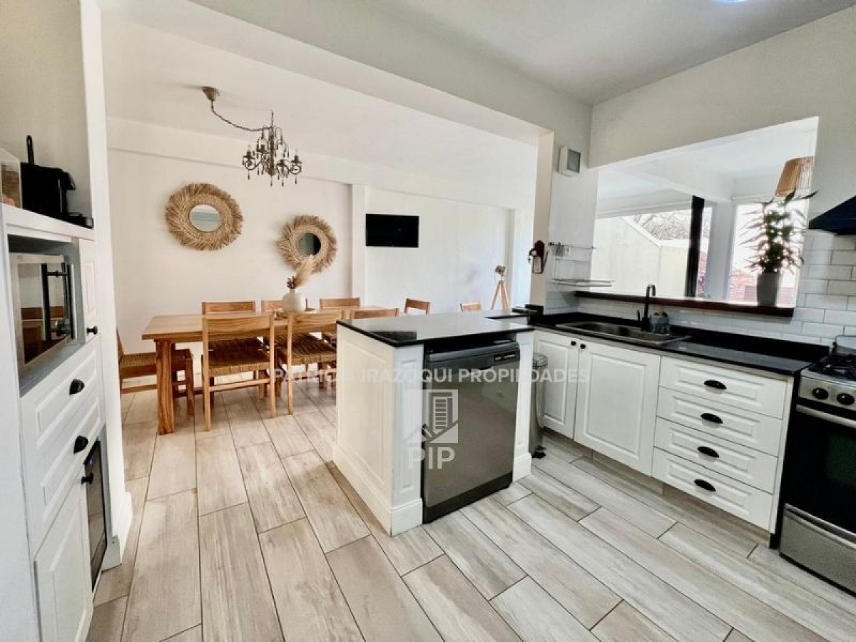 Casa en Venta Hurlingham / Hurlingham (B110 1412) - 5