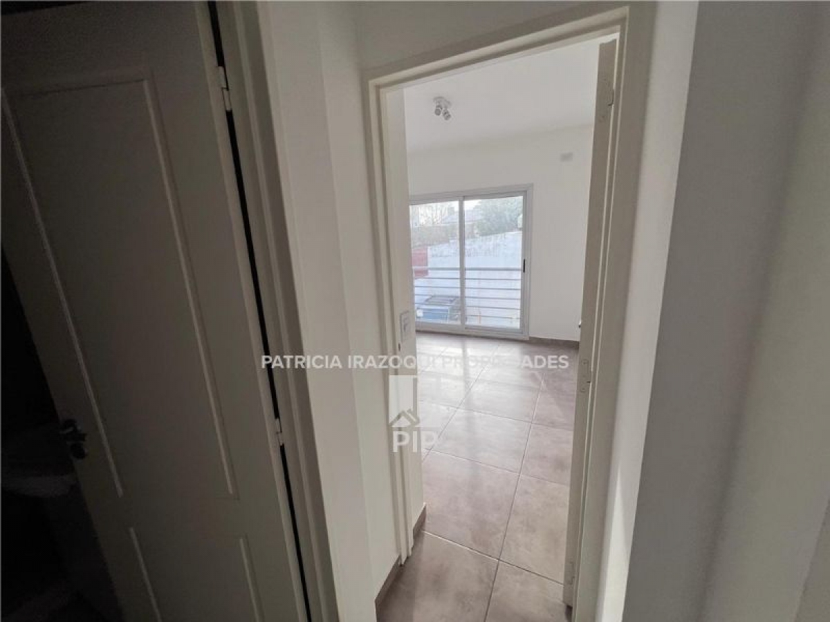 Departamento en Venta Haedo / Moron (B110 1419) - 10