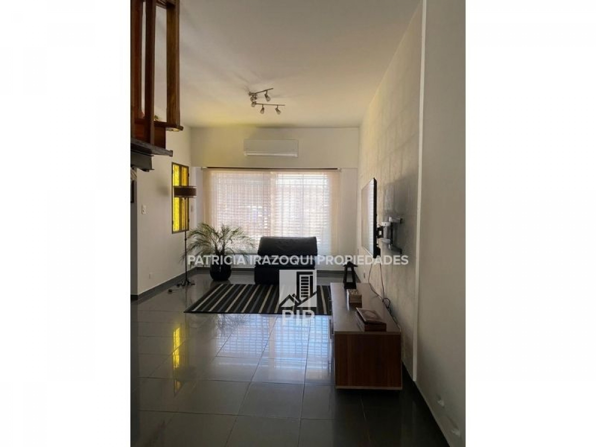 Casa en Venta Haedo / Moron (B110 1458) - 2