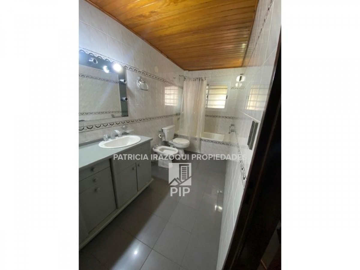 Casa en Venta Haedo / Moron (B110 1458) - 26