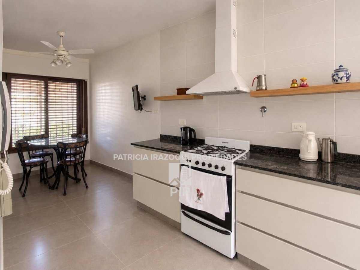 Casa en Venta Haedo / Moron (B110 1477) — foto 5
