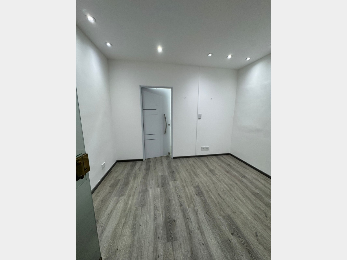 Oficina en Alquiler Caba / Buenos Aires (B111 241) - 6