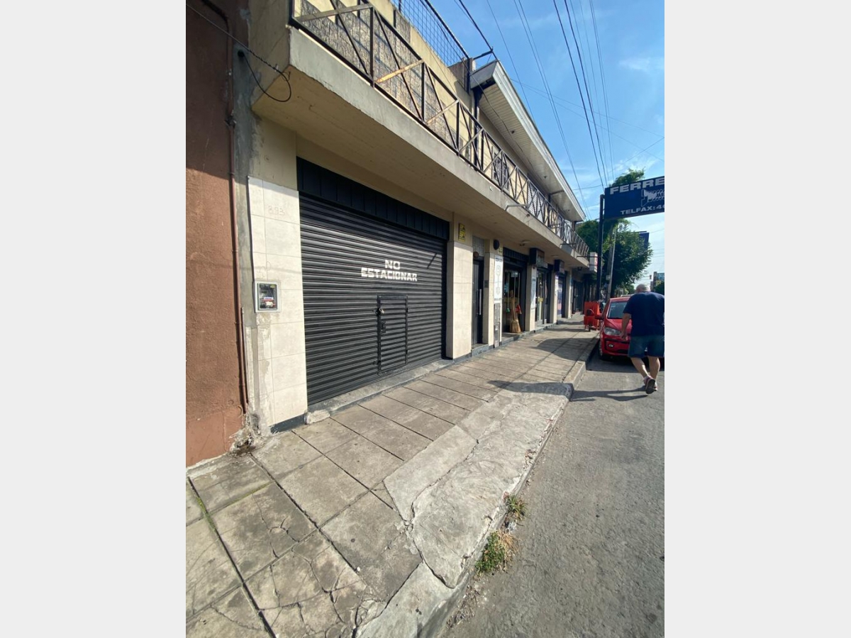Local a la calle en Alquiler Haedo / Moron (B111 467) - 1