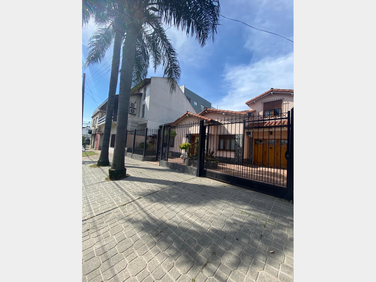 Casa en Venta Ramos Mejia / La Matanza (B111 610)