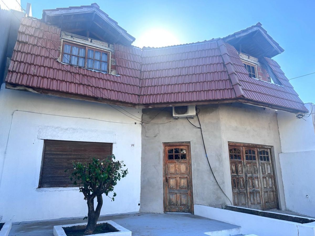 Casa en Venta Ramos Mejia / La Matanza (B111 643) - 1