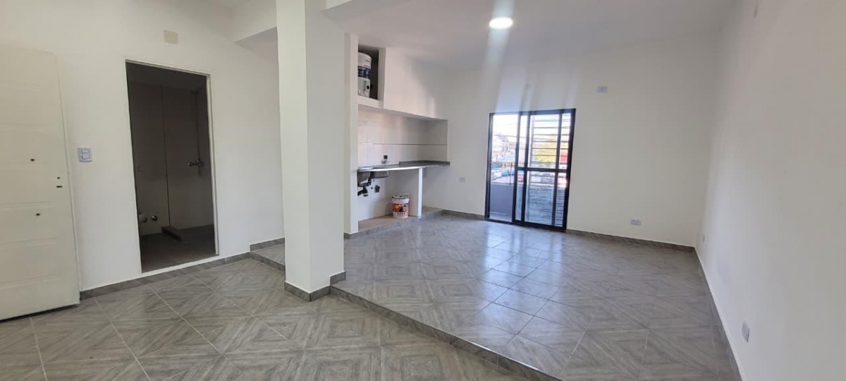 Departamento en Alquiler La Tablada / La Matanza (B111 651)