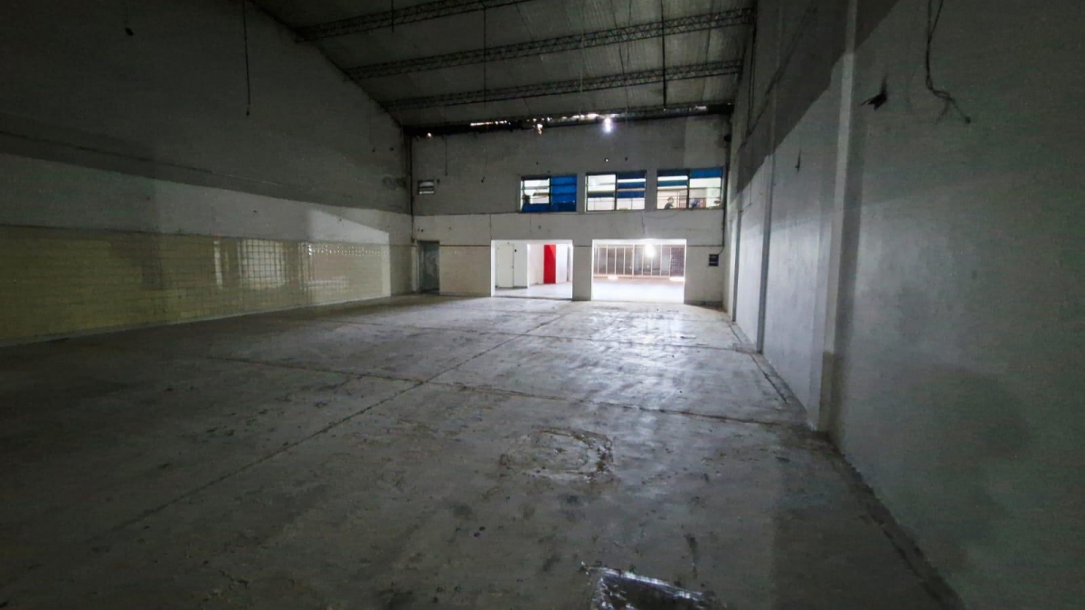 Galpon en Venta Isidro Casanova / La Matanza (B111 660) - 11