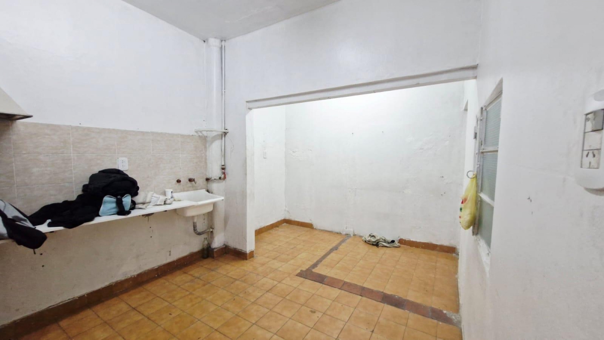 Galpon en Venta Isidro Casanova / La Matanza (B111 660) - 5