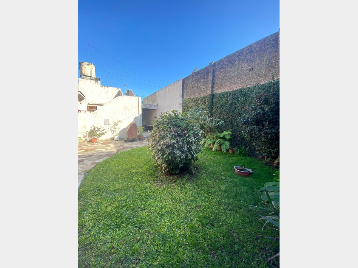 Casa en Venta Lomas del Mirador / La Matanza (B111 668) - 10