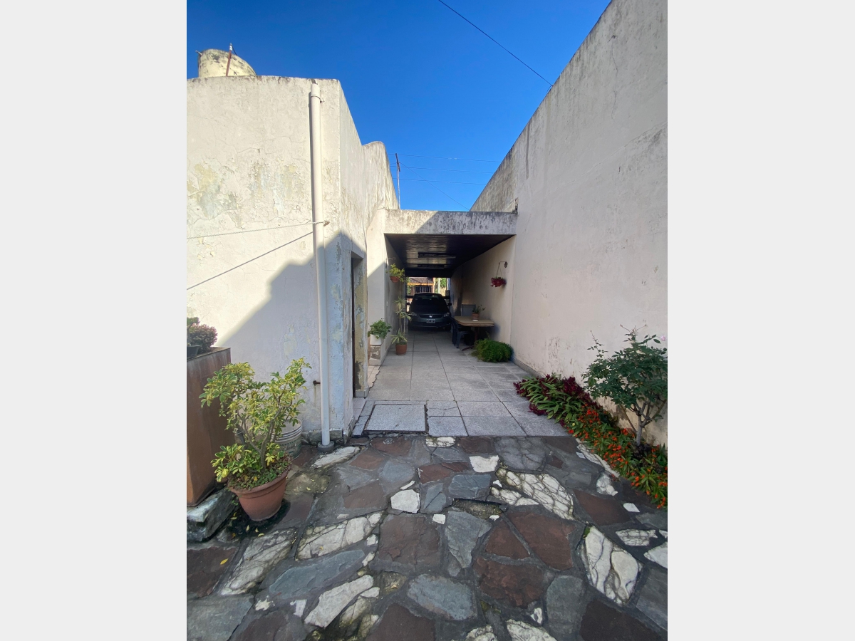 Casa en Venta Lomas del Mirador / La Matanza (B111 668) - 11