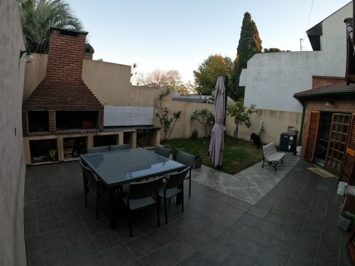 Casa en Venta Villa Sarmiento / Moron (B125 1736) - 10