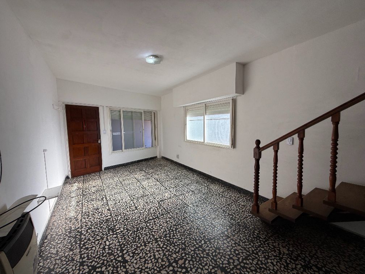 PH en Venta Moron / Moron (B134 489) - 11