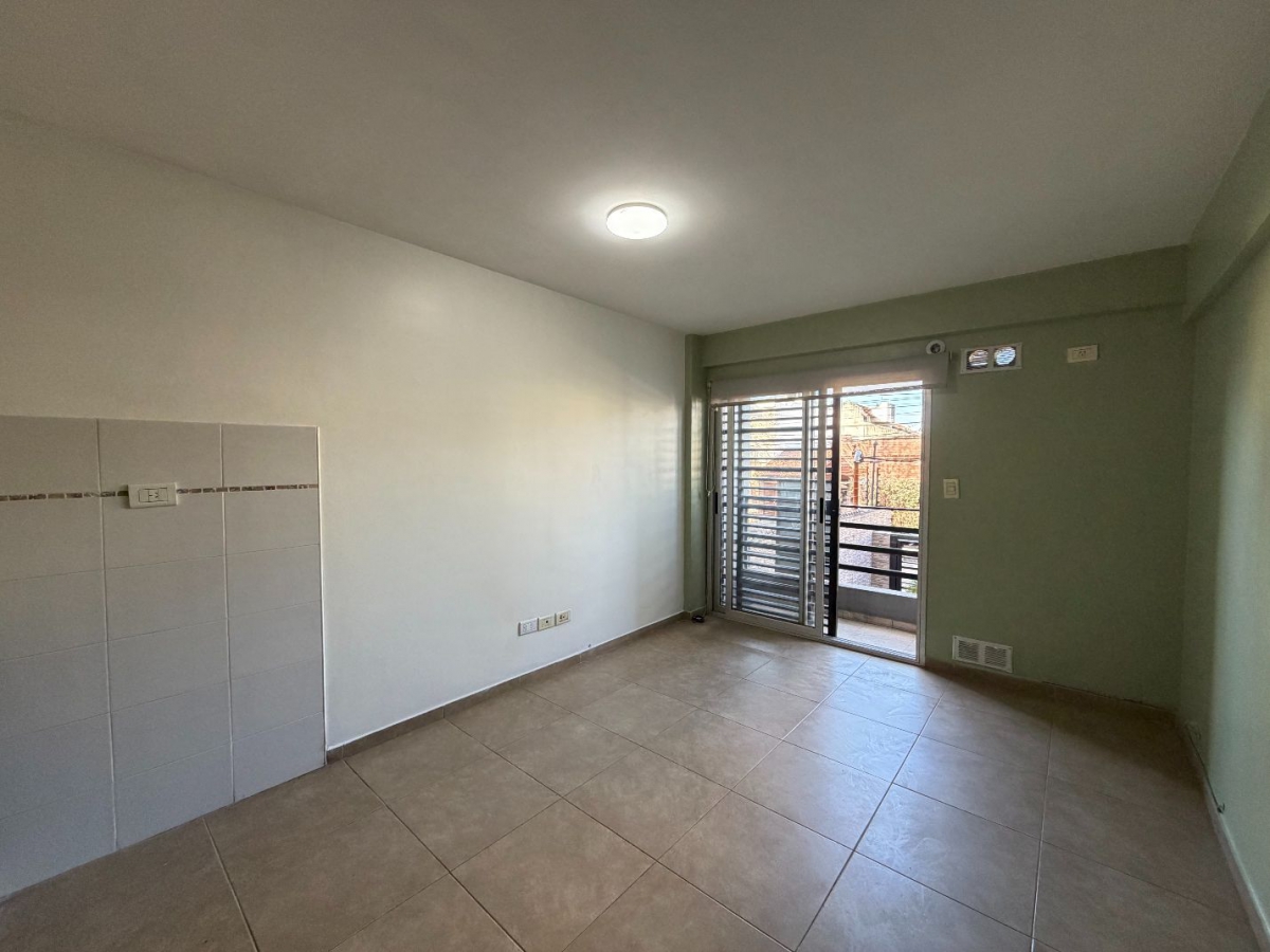 Departamento en Alquiler Haedo / Moron (B134 504) - 6