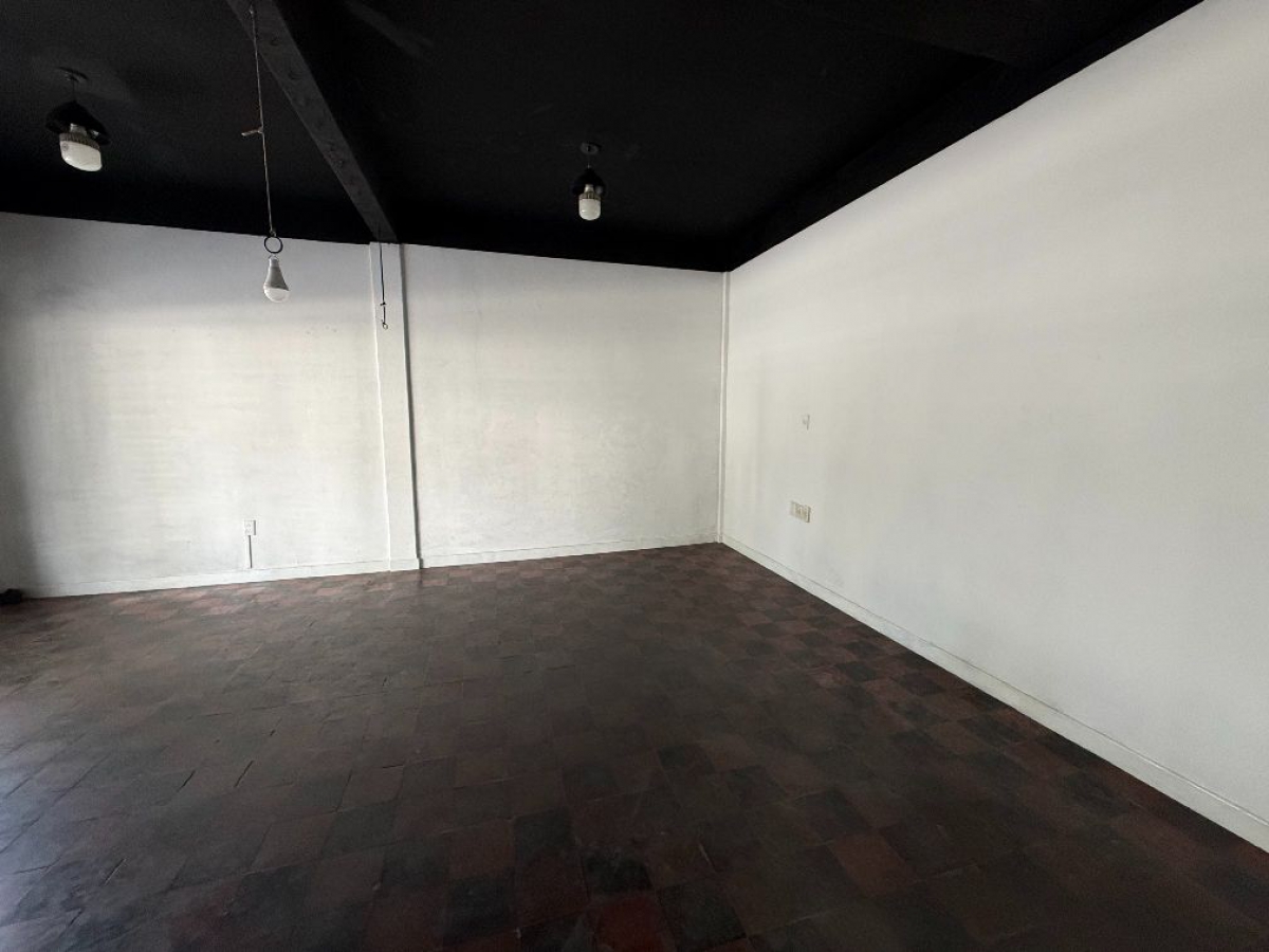 Local a la calle en Alquiler Haedo / Moron (B134 506) - 10